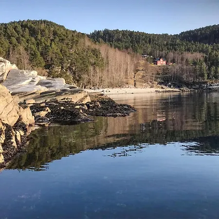 4 Bedroom Beautiful In Sekken Сasa de vacaciones