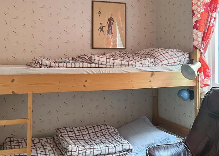 4 Bedroom Beautiful In Sekken Feriehus Molde